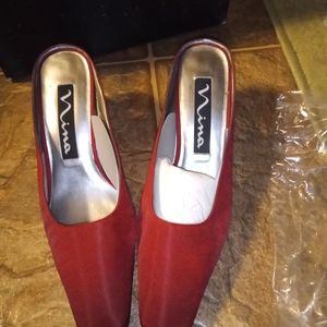 Women's red Nina heels. Size 8
